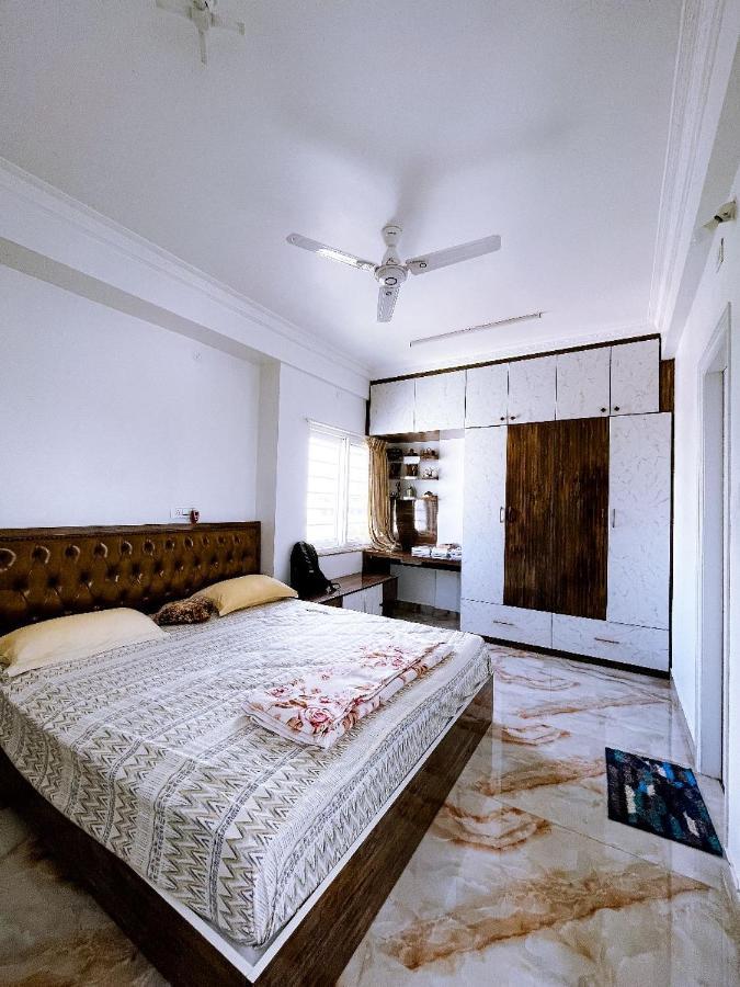 Rvr Abode -Private Rooms Bengalúr Exteriér fotografie