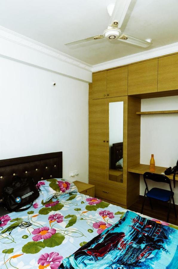 Rvr Abode -Private Rooms Bengalúr Exteriér fotografie