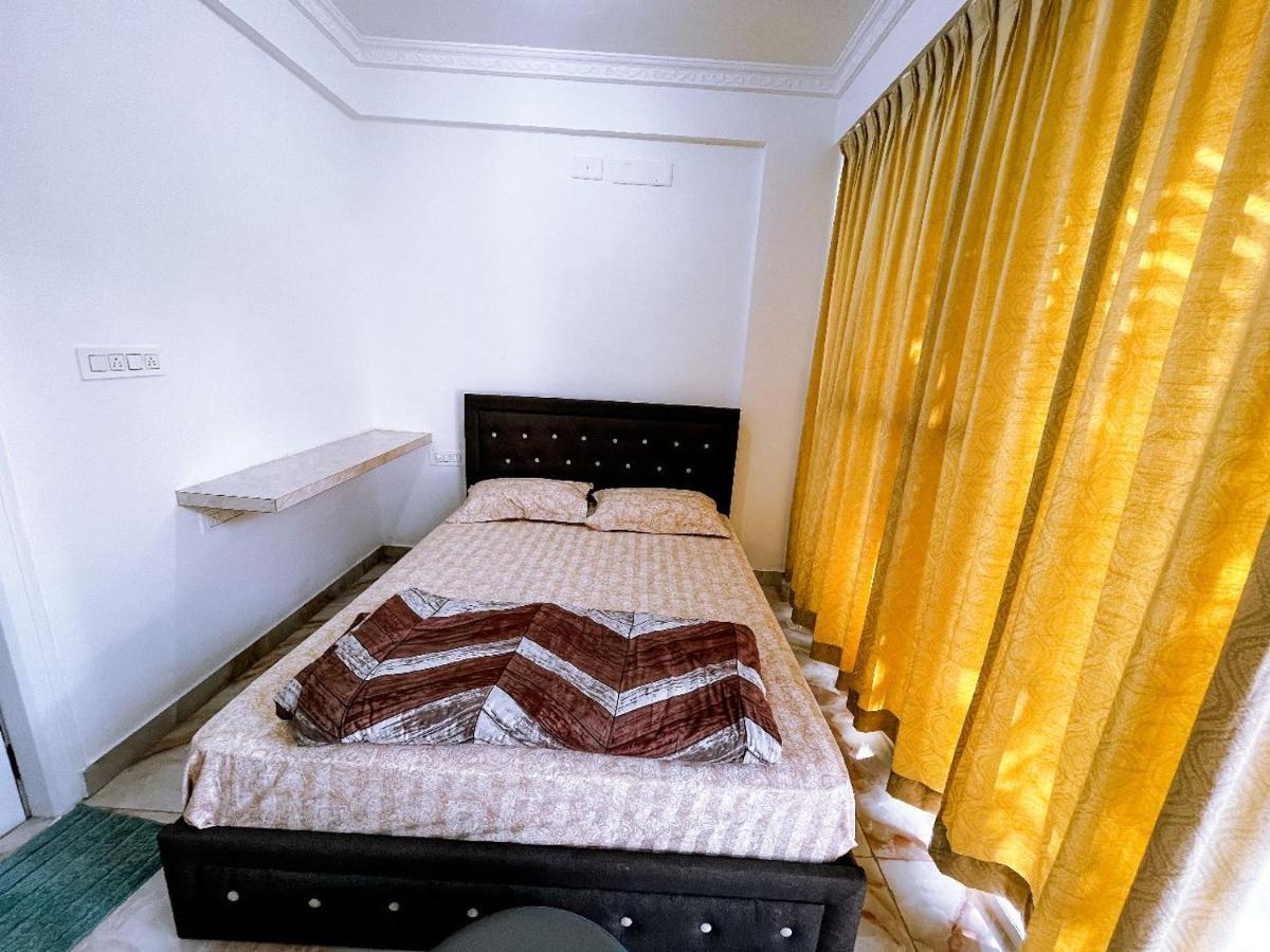 Rvr Abode -Private Rooms Bengalúr Exteriér fotografie